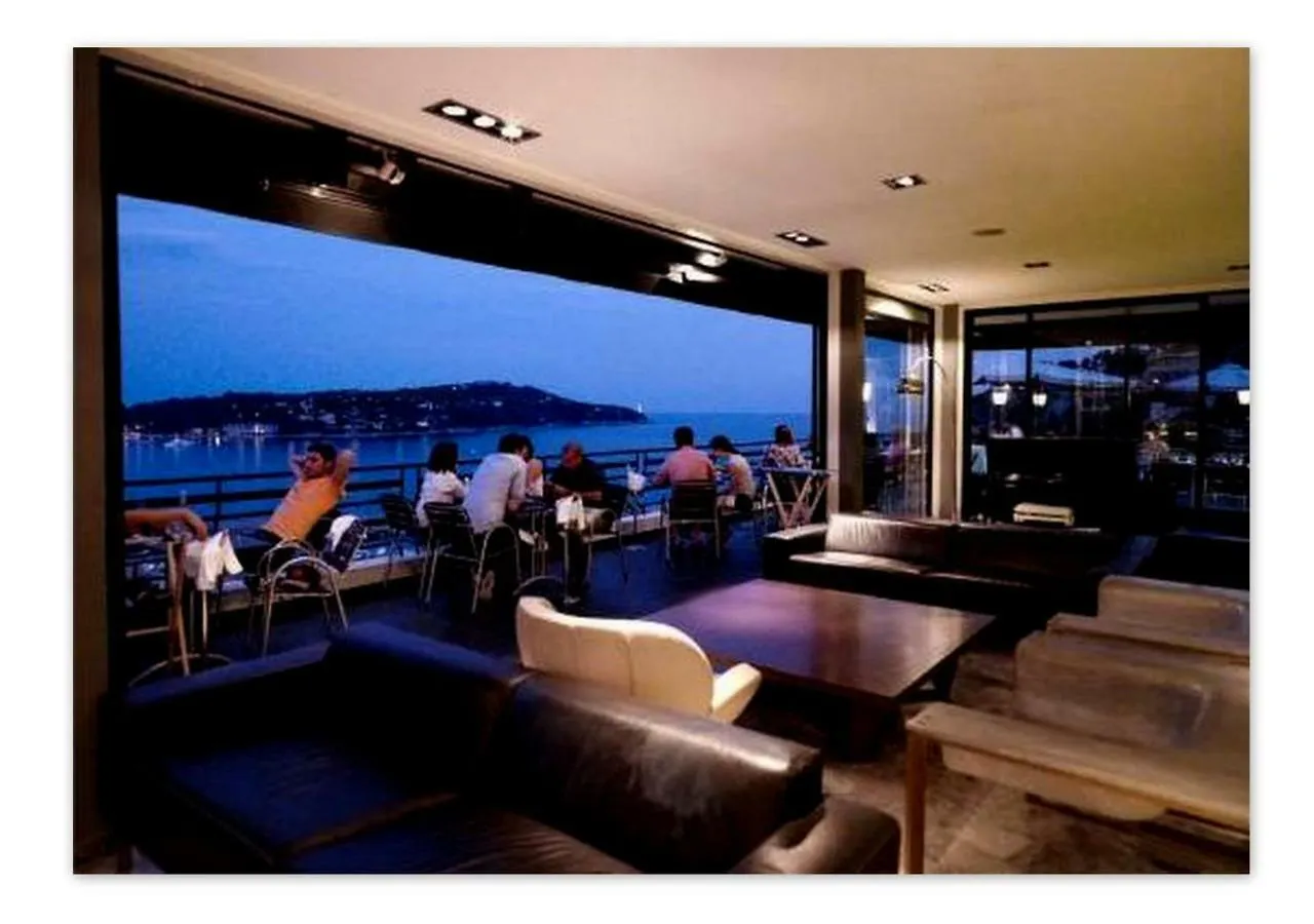Hotel Le Versailles Villefranche-sur-Mer Francia