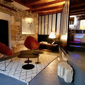Le Clos De Sainte Croix , Lyon France