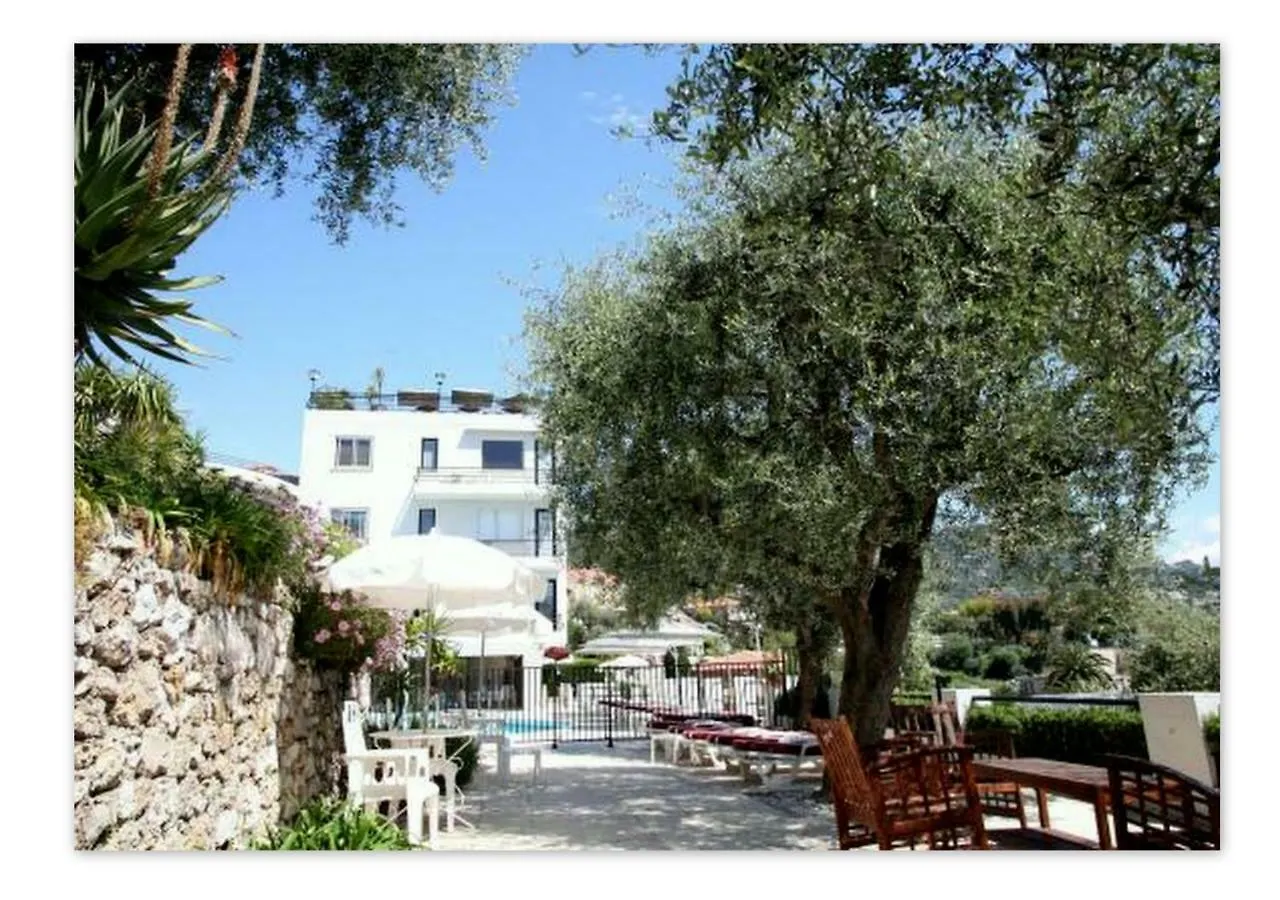 Hotel Le Versailles Villefranche-sur-Mer 3*,  Frankrike